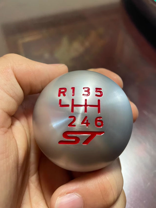 Ford ST Logo shift knob Red 6 Speed